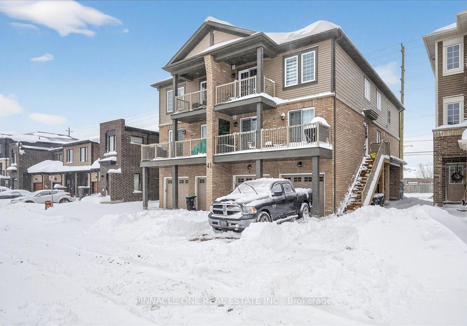 41-pumpkin-corner-crescent-barrie-ontario-s12764066