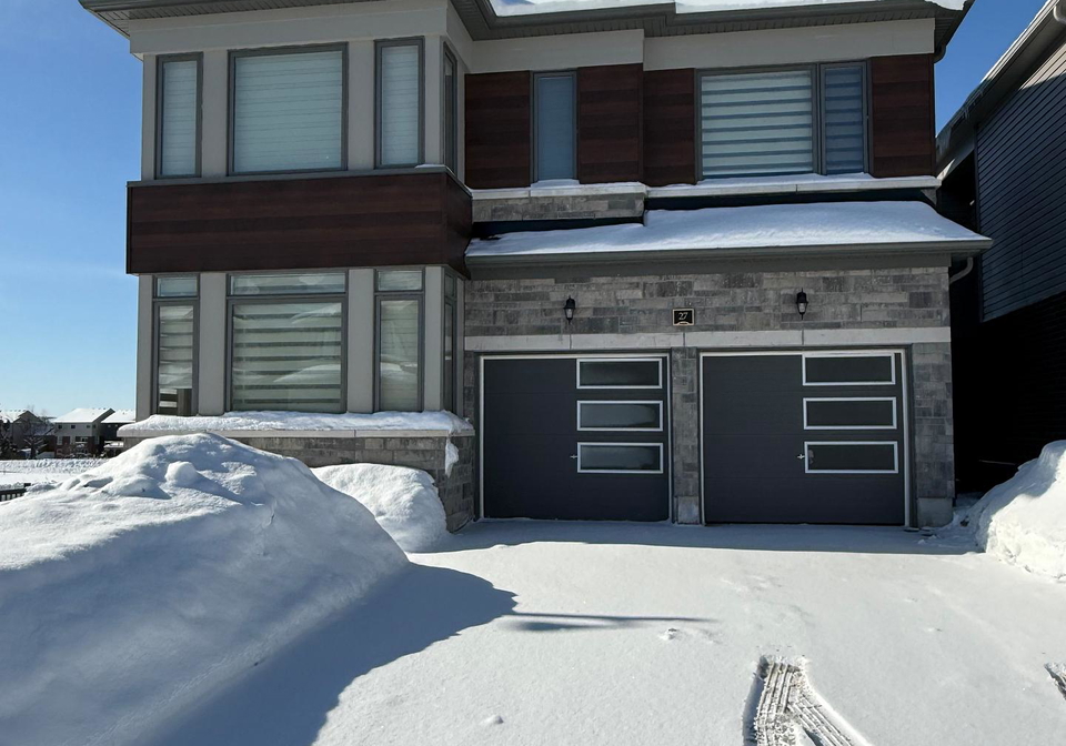27-rochester-drive-barrie-ontario-s12765516