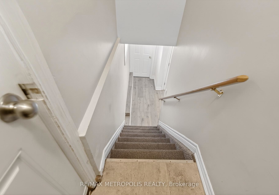 266-napier-street-barrie-ontario-s12766156