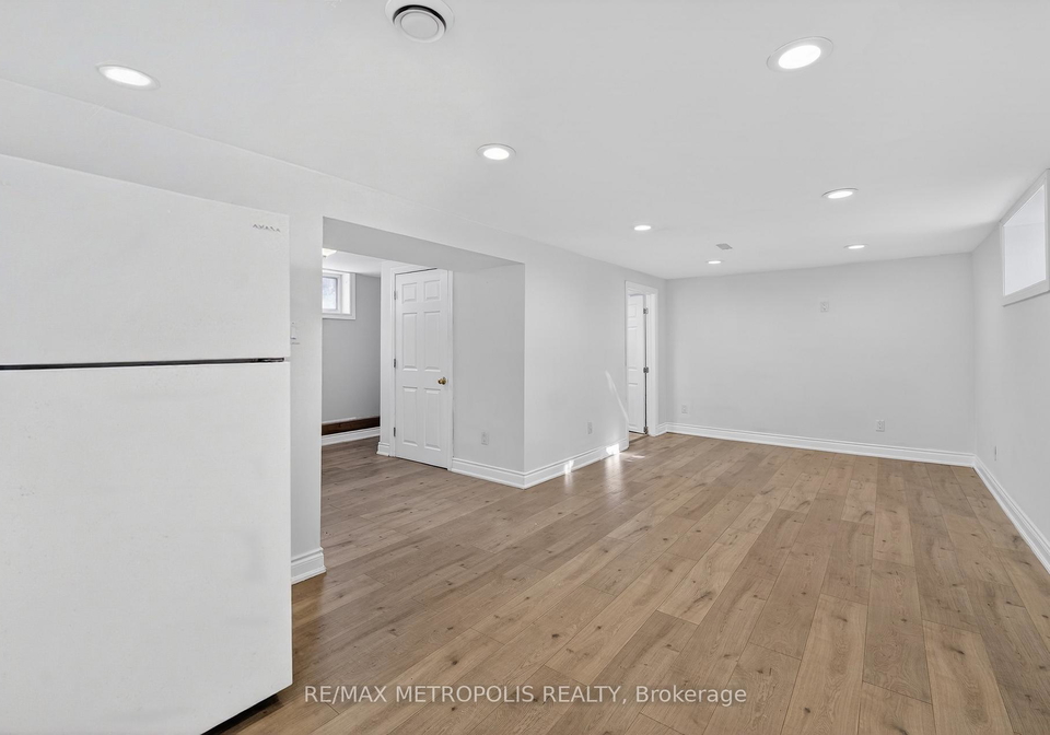 266-napier-street-barrie-ontario-s12766156