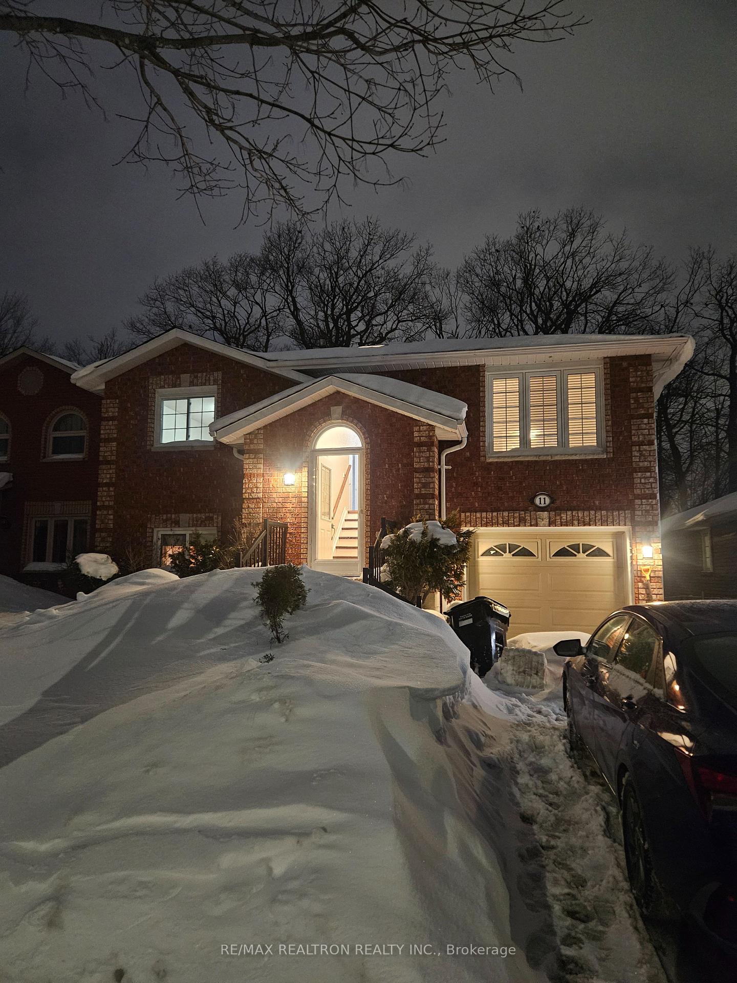 11-finlay-road-barrie-ontario-s12766694