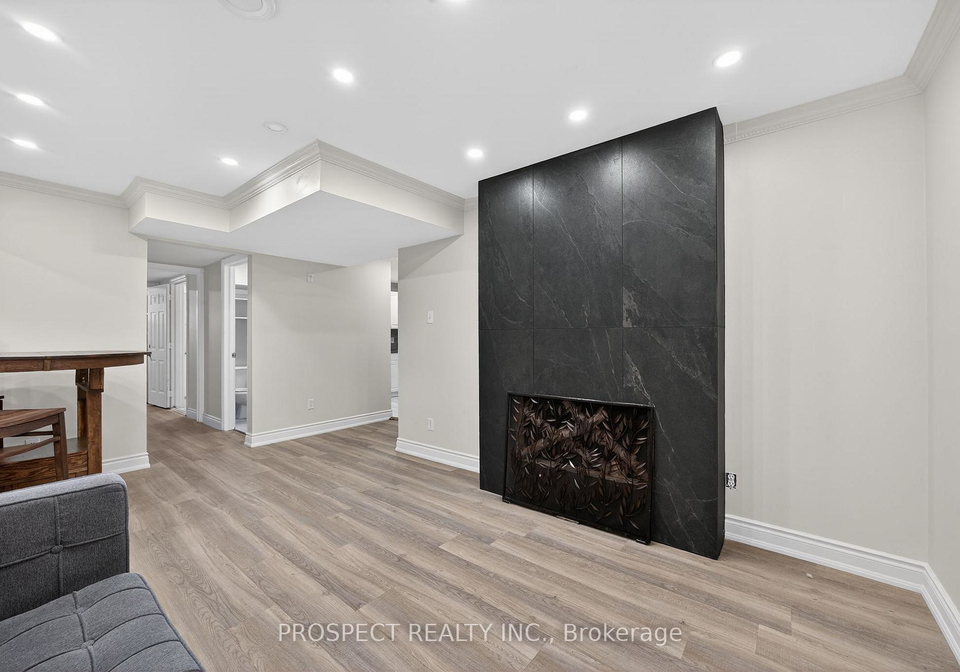 76-logan-court-barrie-ontario-s12766840