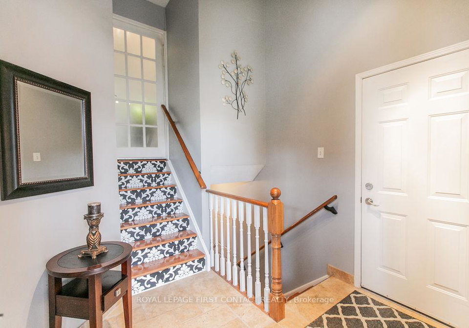 28-hewitt-place-barrie-ontario-s12770876