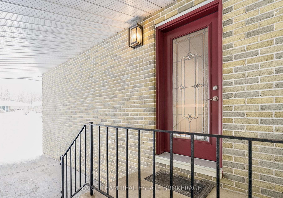 64-steel-street-barrie-ontario-s12771602