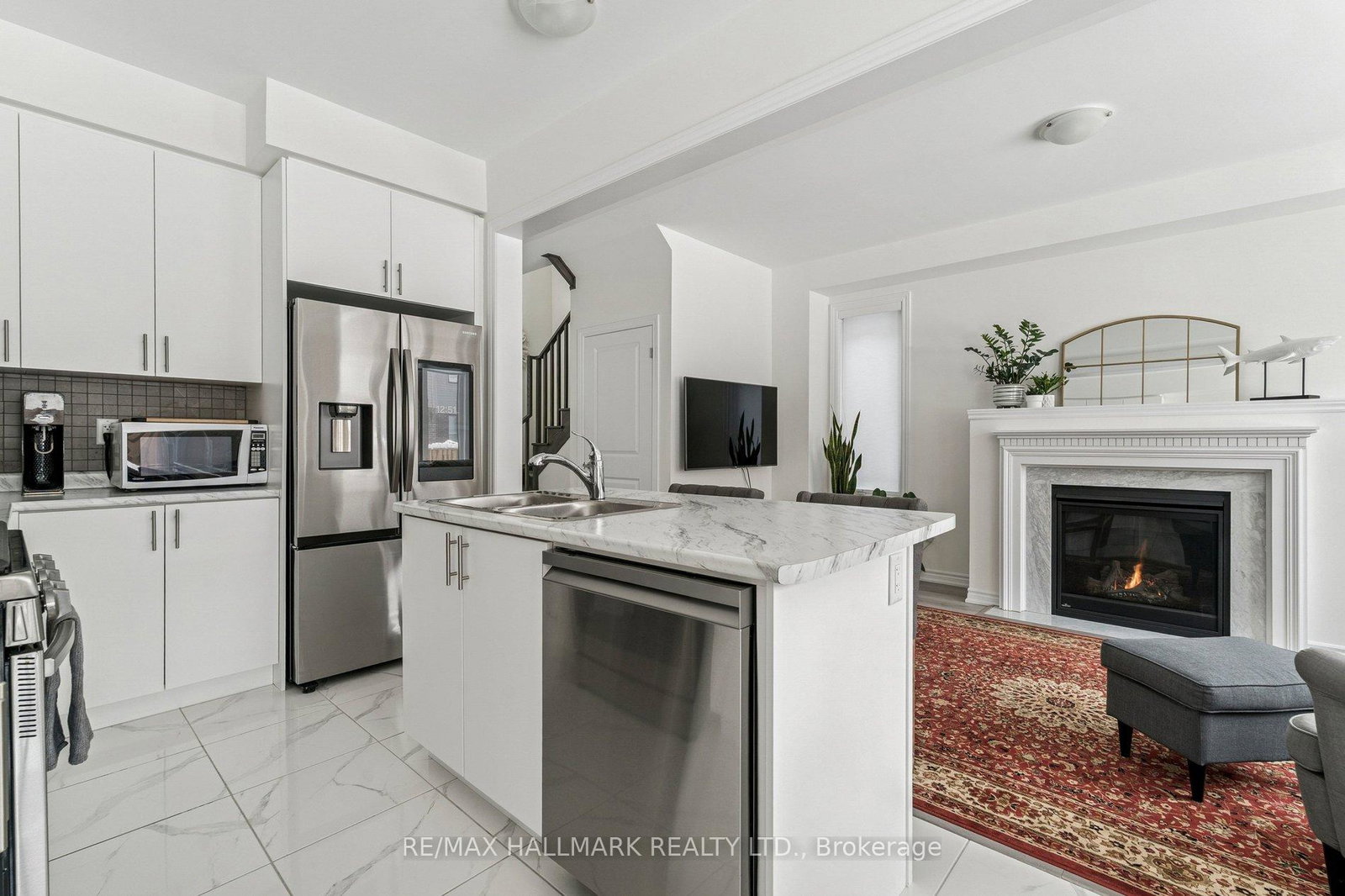 13-tamworth-terrace-barrie-ontario-s12774692