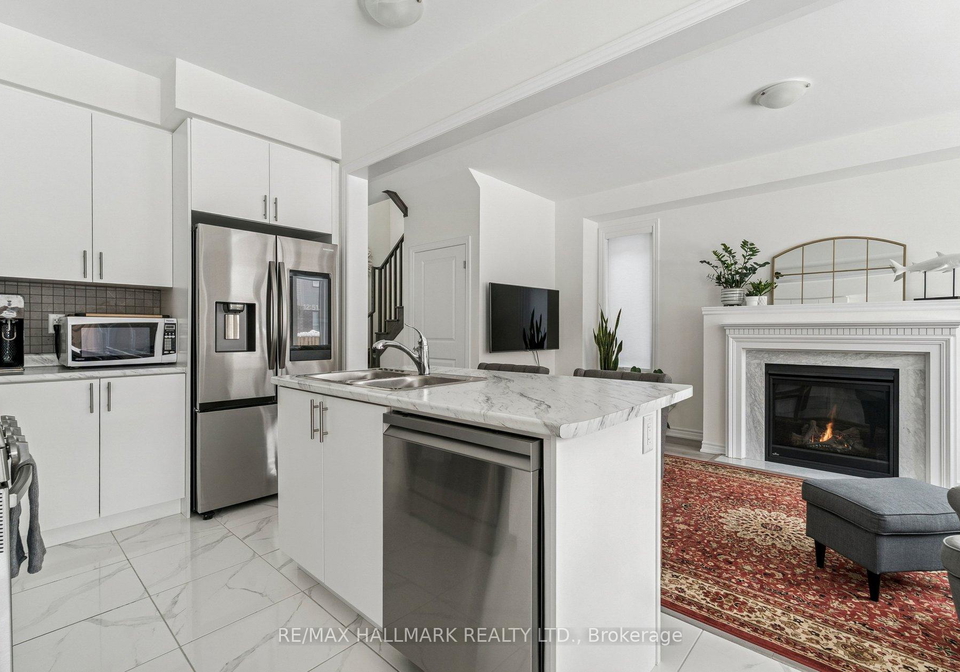 13-tamworth-terrace-barrie-ontario-s12774692