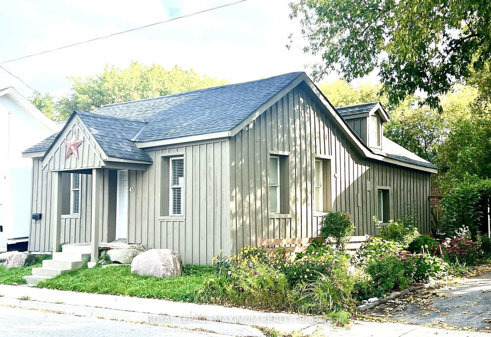 45-gowan-street-barrie-ontario-s12776158