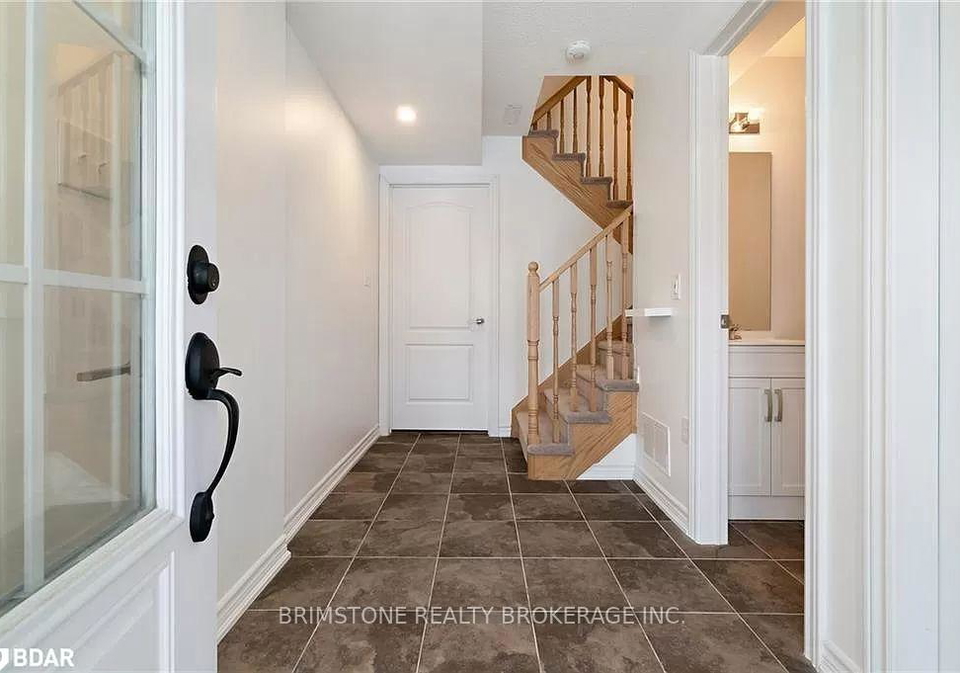 46-andean-lane-barrie-ontario-s12776424