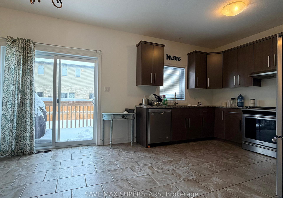 195-collins-street-collingwood-ontario-s12776634