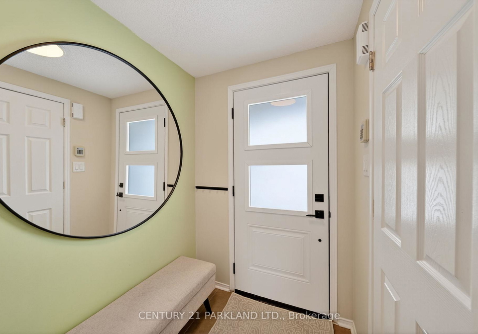 3-majesty-boulevard-barrie-ontario-s12777660