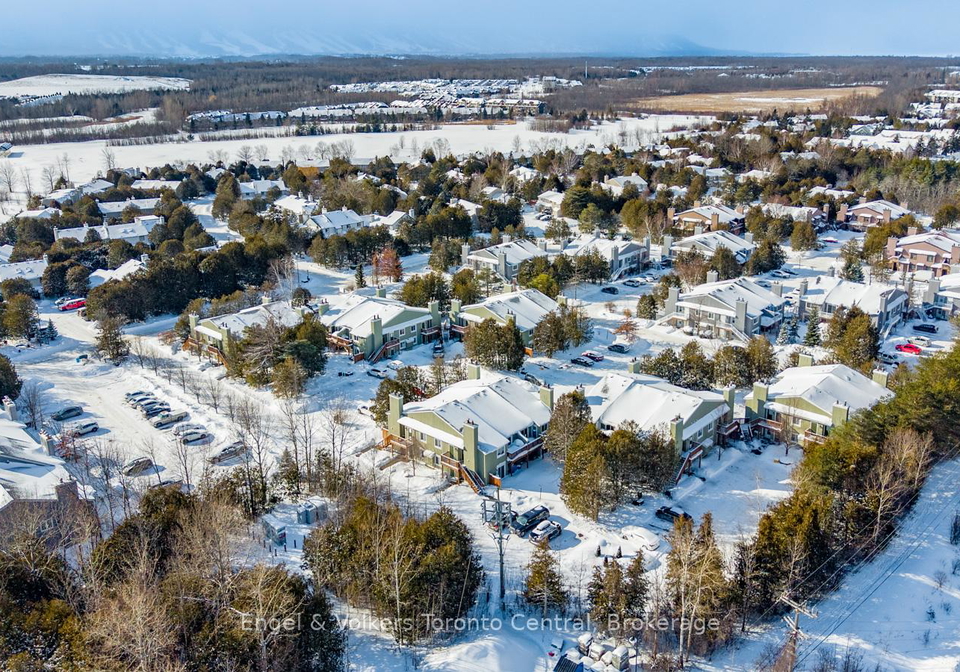 15-dawson-drive-collingwood-ontario-s12779038