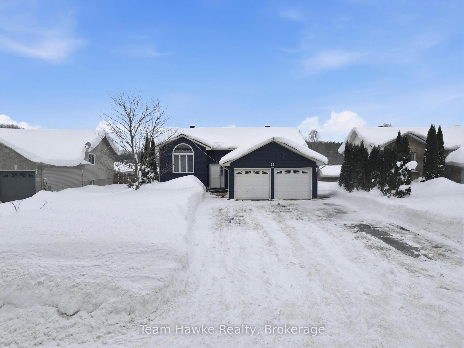 52-mercer-crescent-penetanguishene-ontario-s12779790