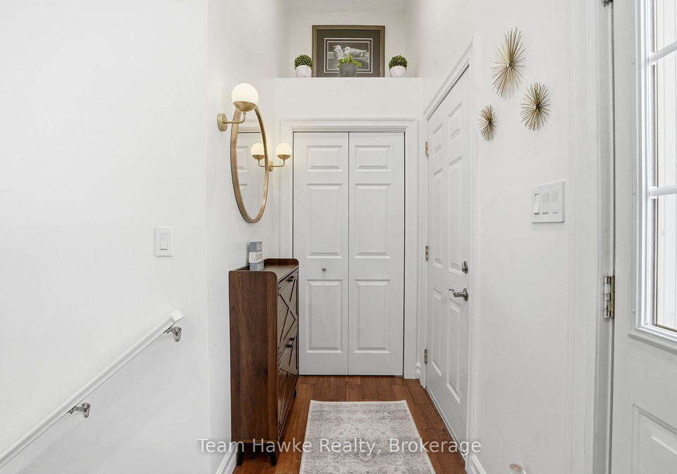 52-mercer-crescent-penetanguishene-ontario-s12779790