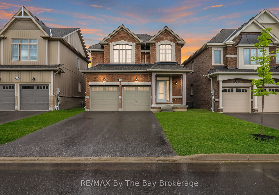 97-tracey-lane-collingwood-ontario-s12782280