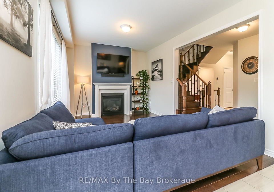 97-tracey-lane-collingwood-ontario-s12782280
