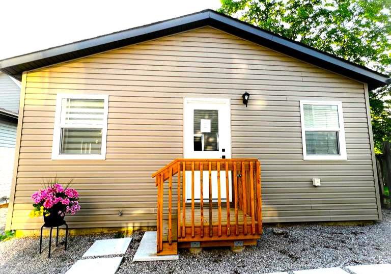 162-penetanguishene-road-barrie-ontario-s12782746