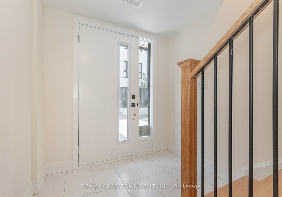 18-mariners-pier-way-orillia-ontario-s12783204