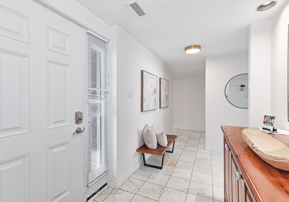 864-suncrest-circle-collingwood-ontario-s12784700