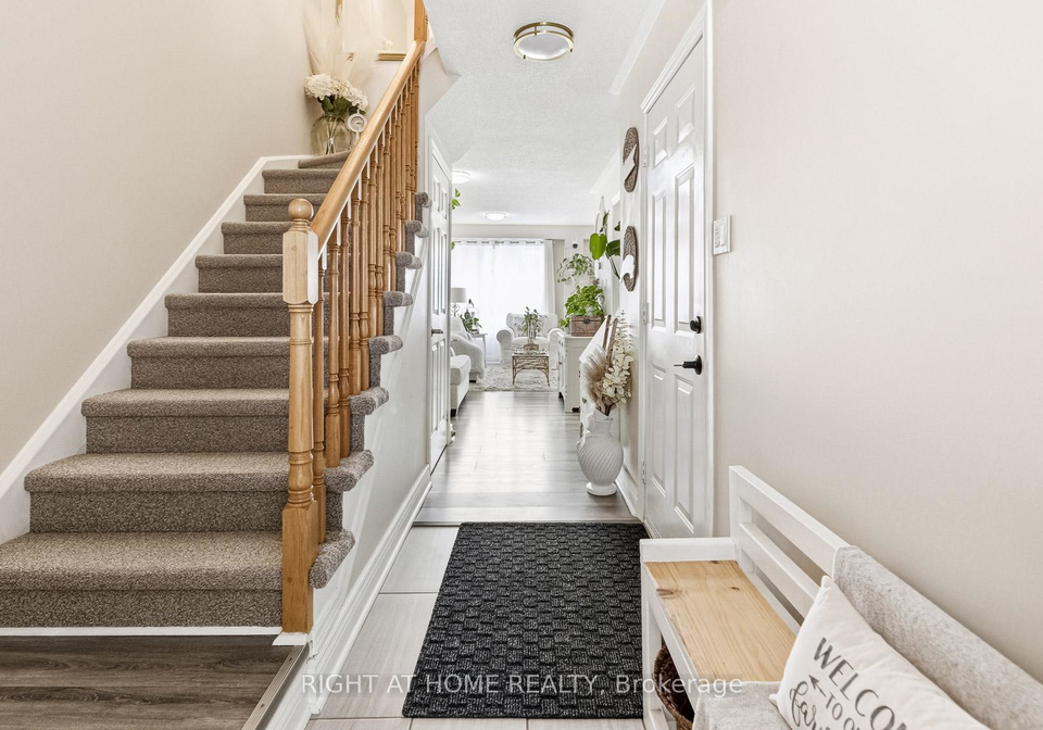 430-mapleview-drive-e-barrie-ontario-s12786554