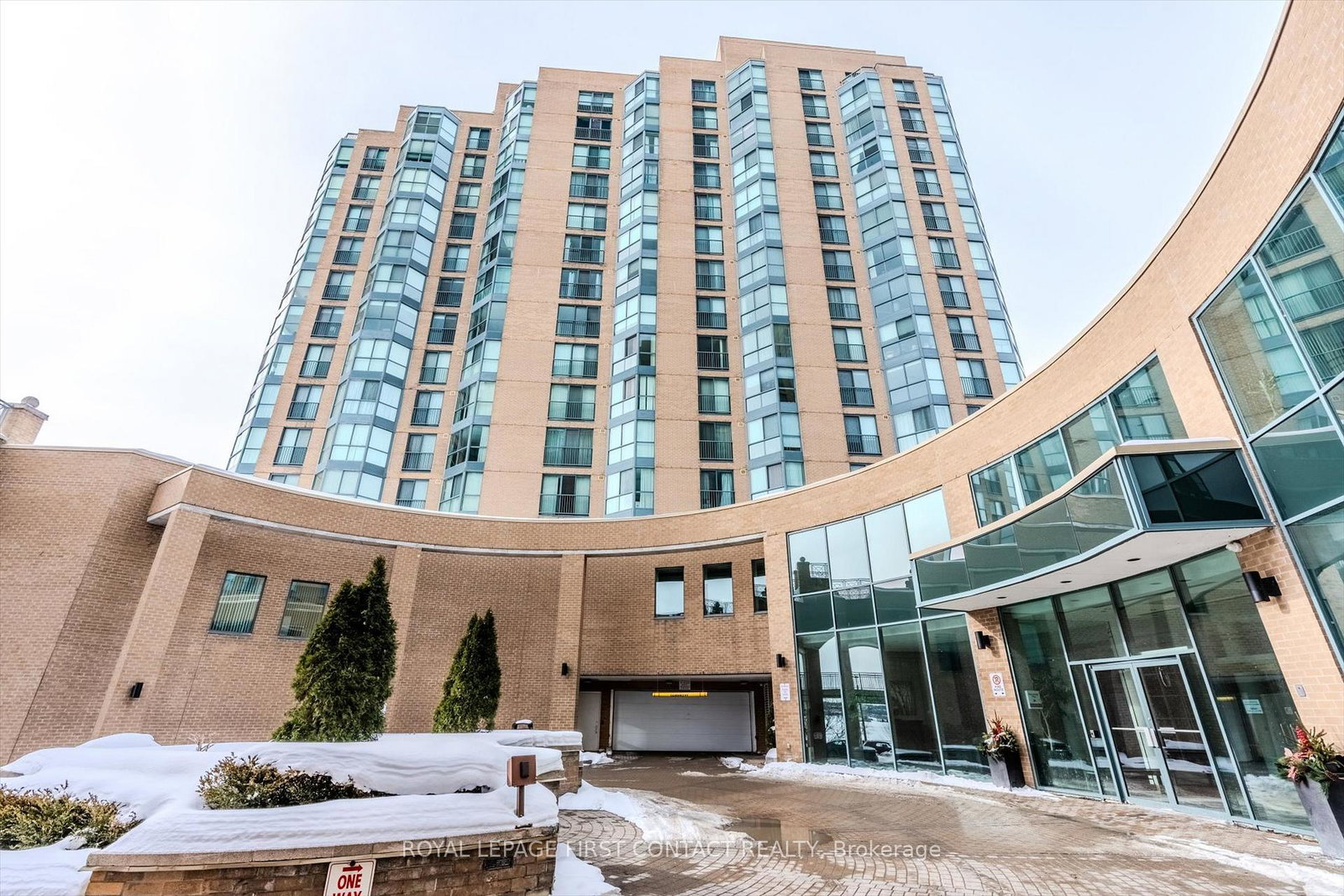 140-dunlop-street-e-barrie-ontario-s12786926