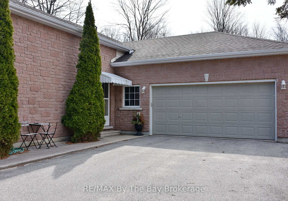 8-pridham-court-wasaga-beach-ontario-s12787216