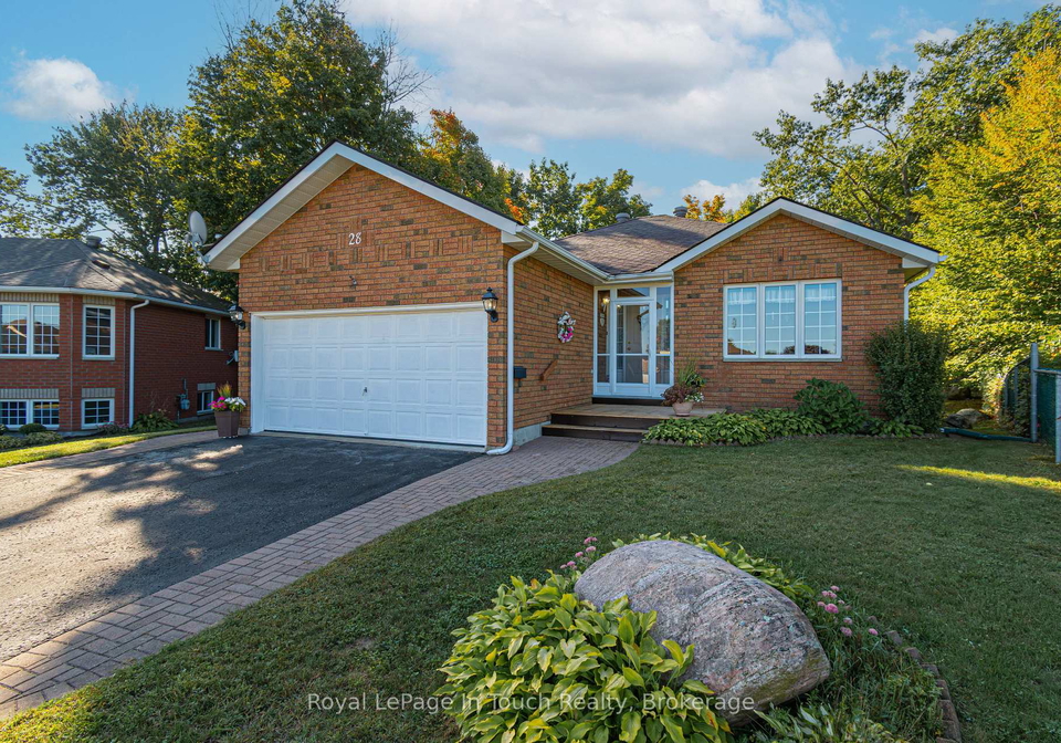 28-charles-street-penetanguishene-ontario-s12790726
