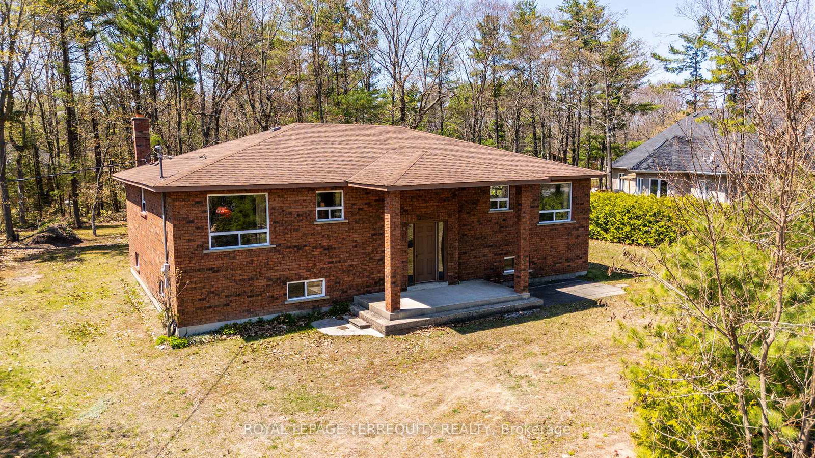 46-stocco-circle-tiny-ontario-s12792830