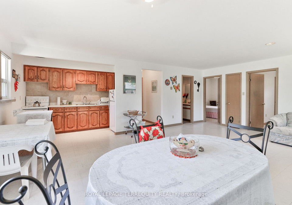 46-stocco-circle-tiny-ontario-s12792830