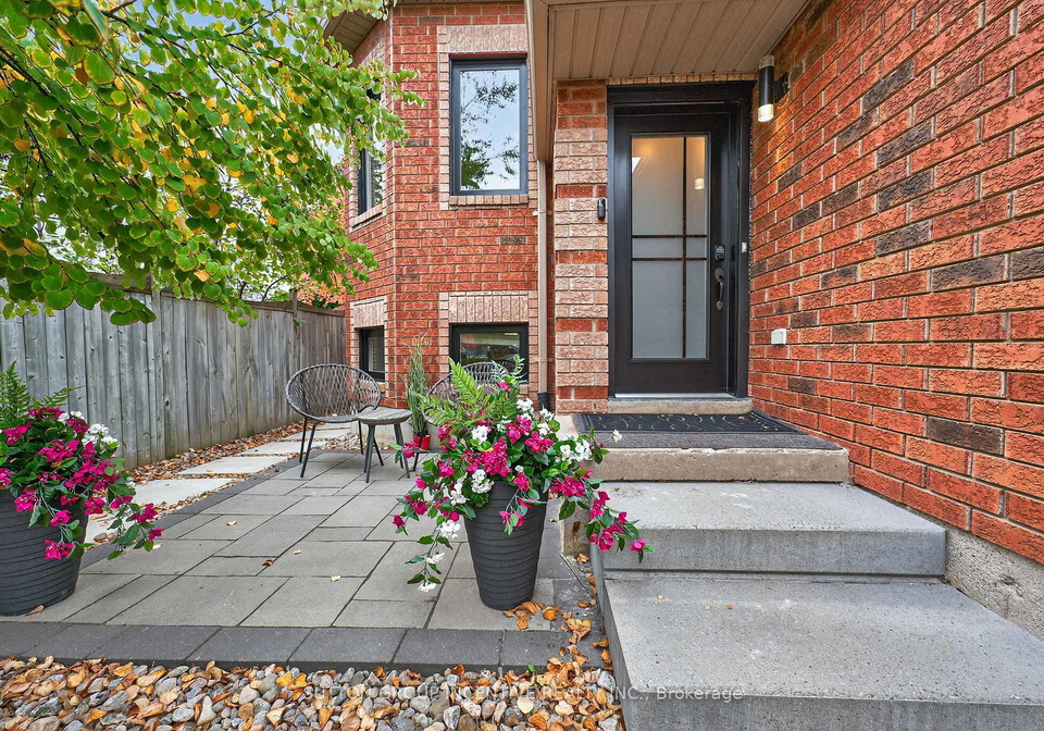 124-hanmer-street-e-barrie-ontario-s12793076