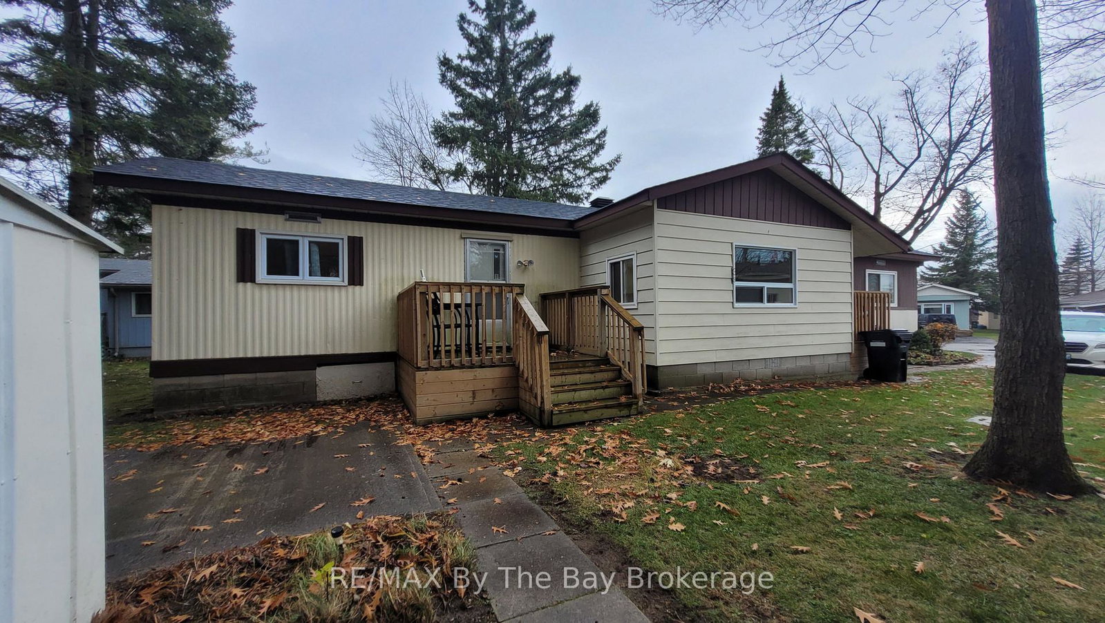 50-georgian-glen-drive-wasaga-beach-ontario-s12793742