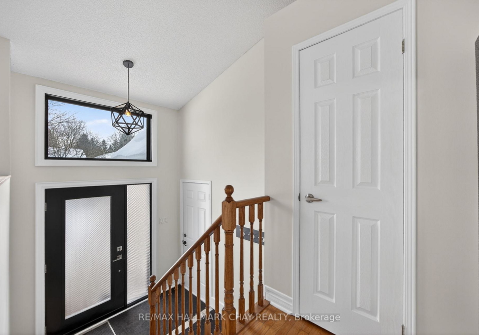 12-webb-street-barrie-ontario-s12794968