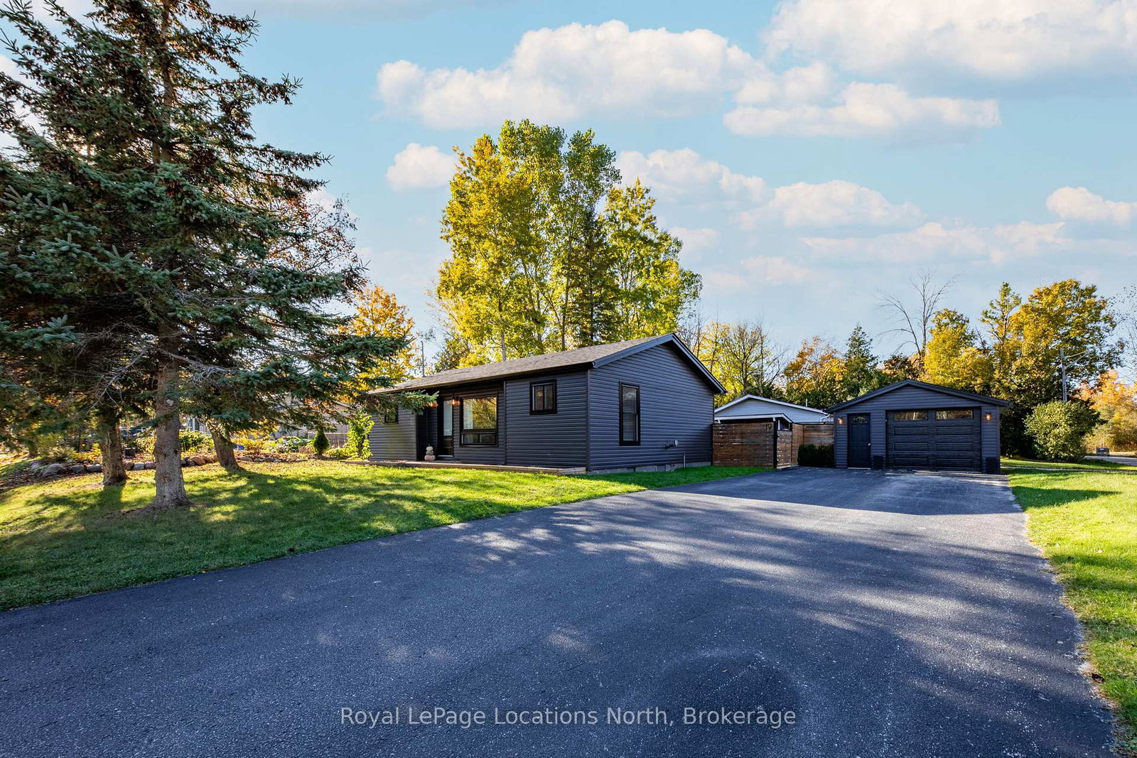 19-dell-parr-avenue-collingwood-ontario-s12796056