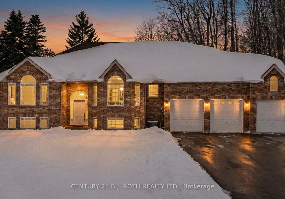 1348-hawk-ridge-crescent-severn-ontario-s12796140