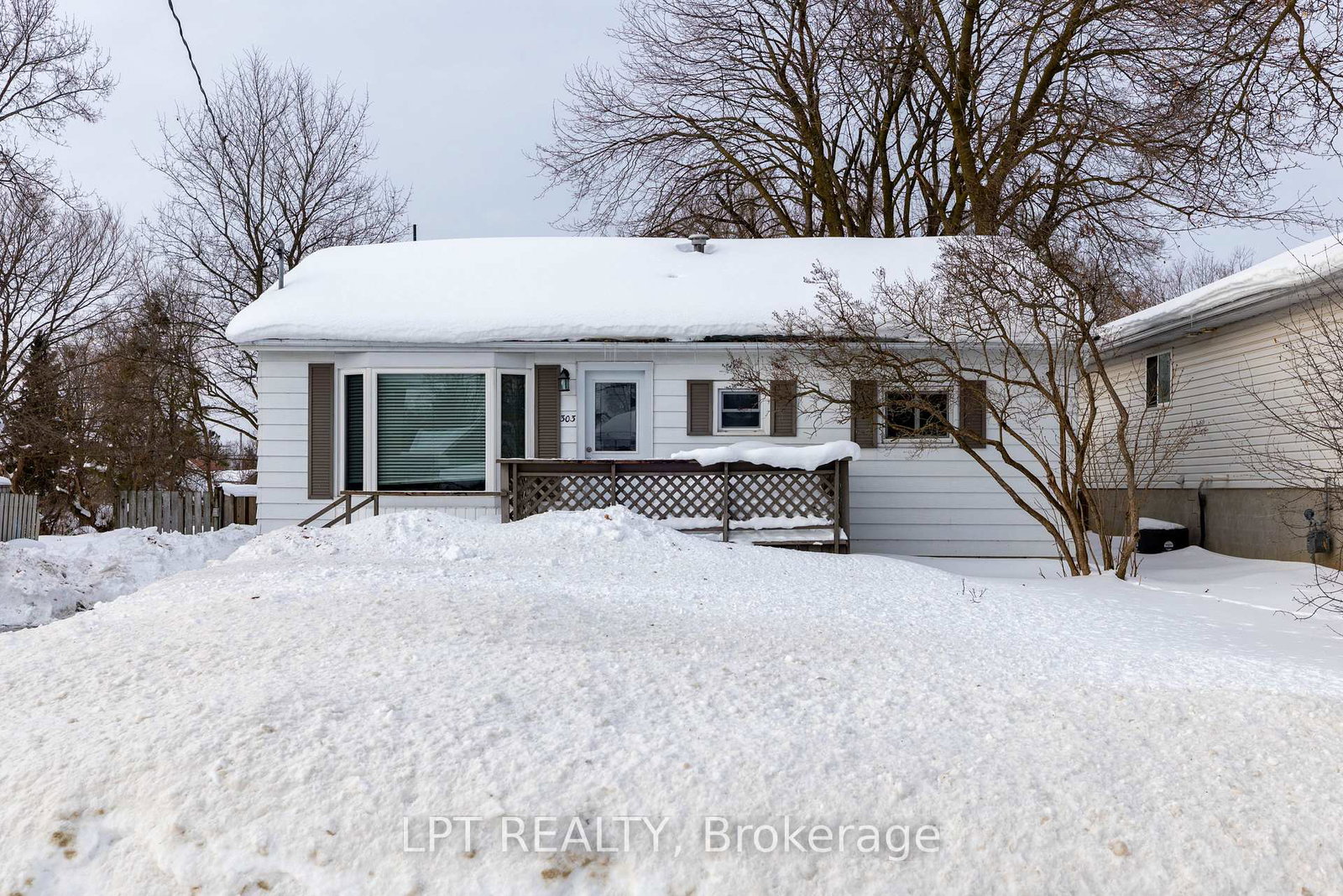 303-east-street-orillia-ontario-s12796476