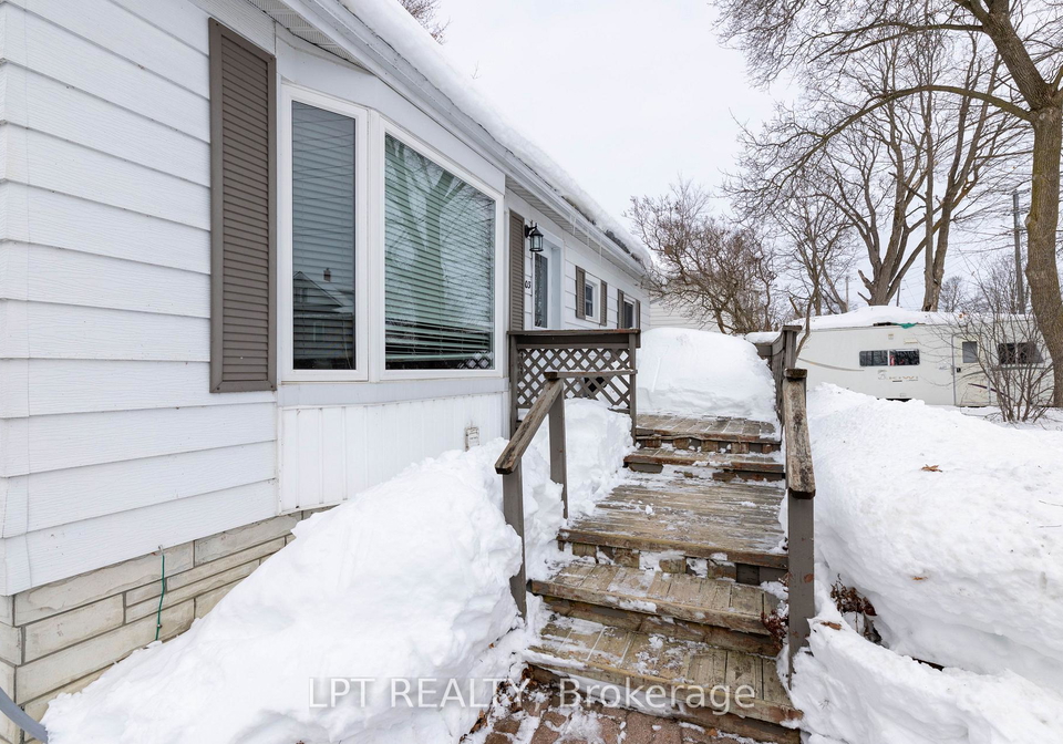 303-east-street-orillia-ontario-s12796476