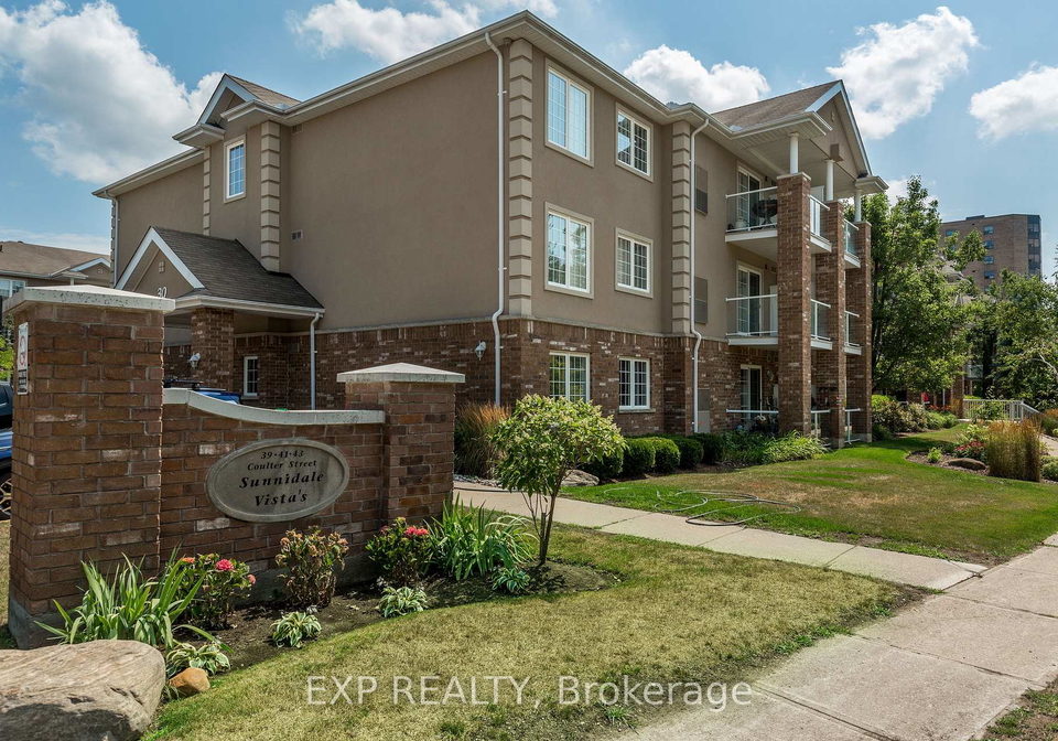 39-coulter-street-barrie-ontario-s12800566
