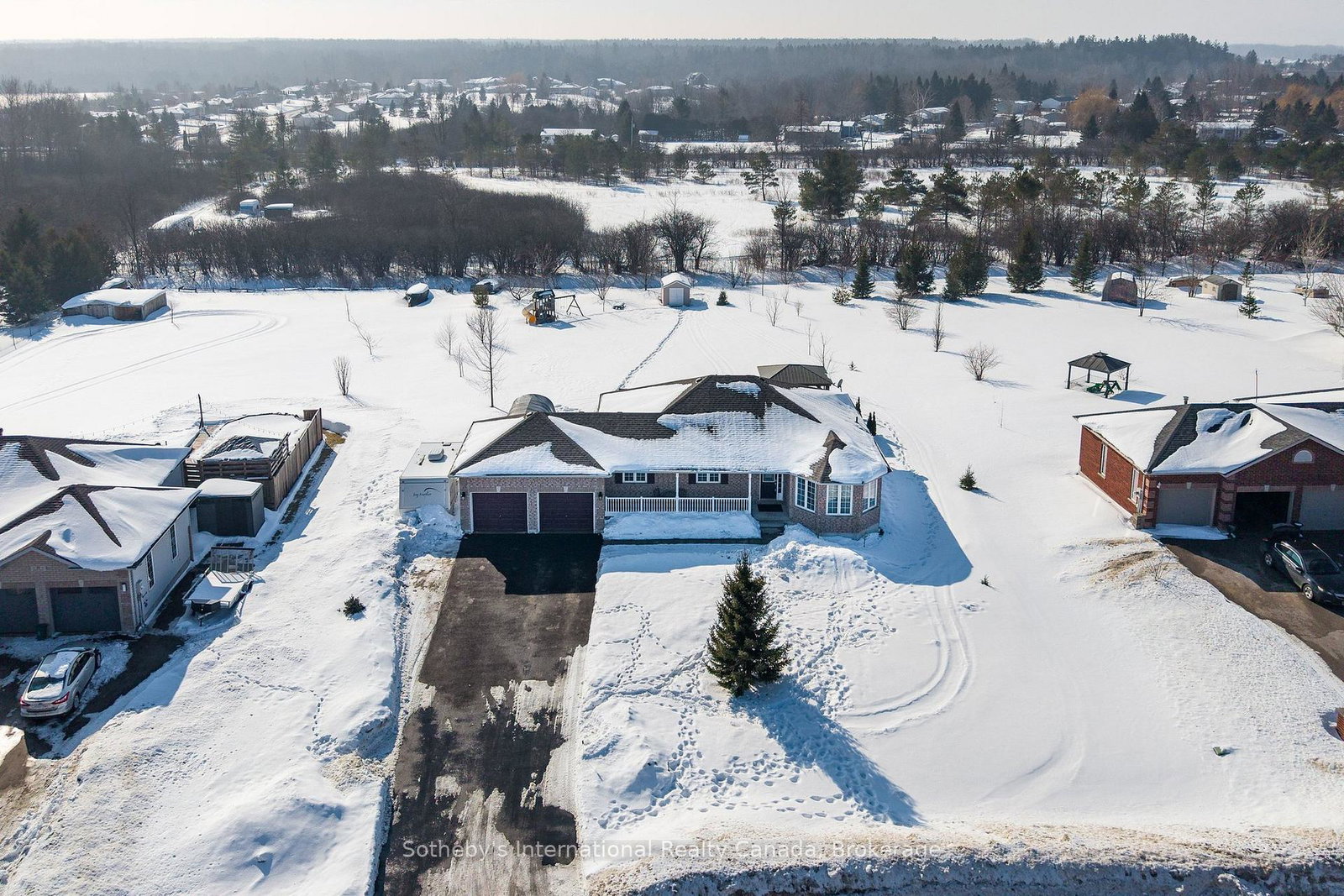 8-hall-street-springwater-ontario-s12800698