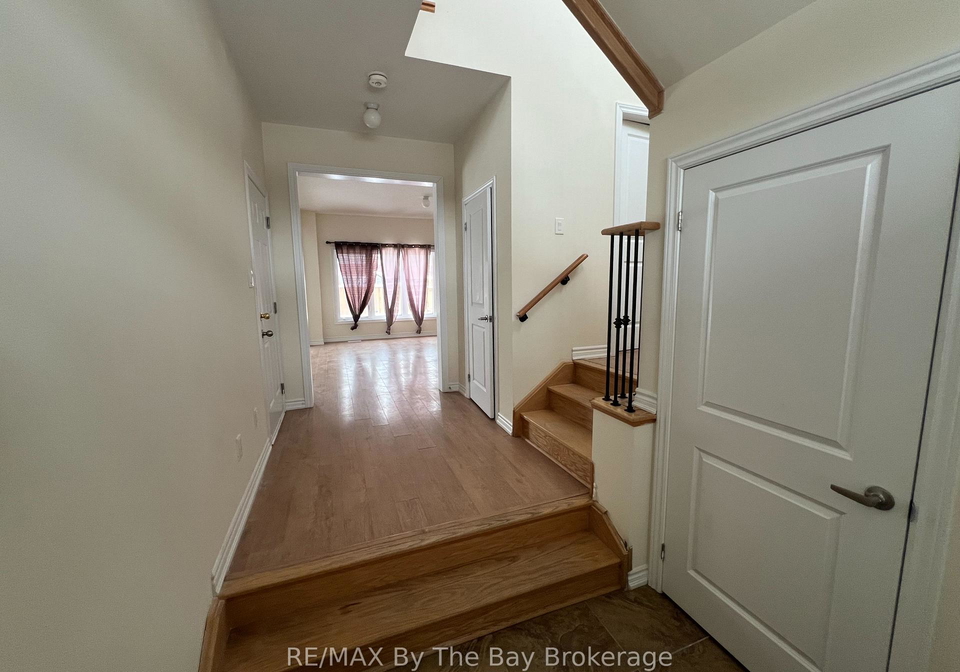 152-allegra-drive-wasaga-beach-ontario-s12801384