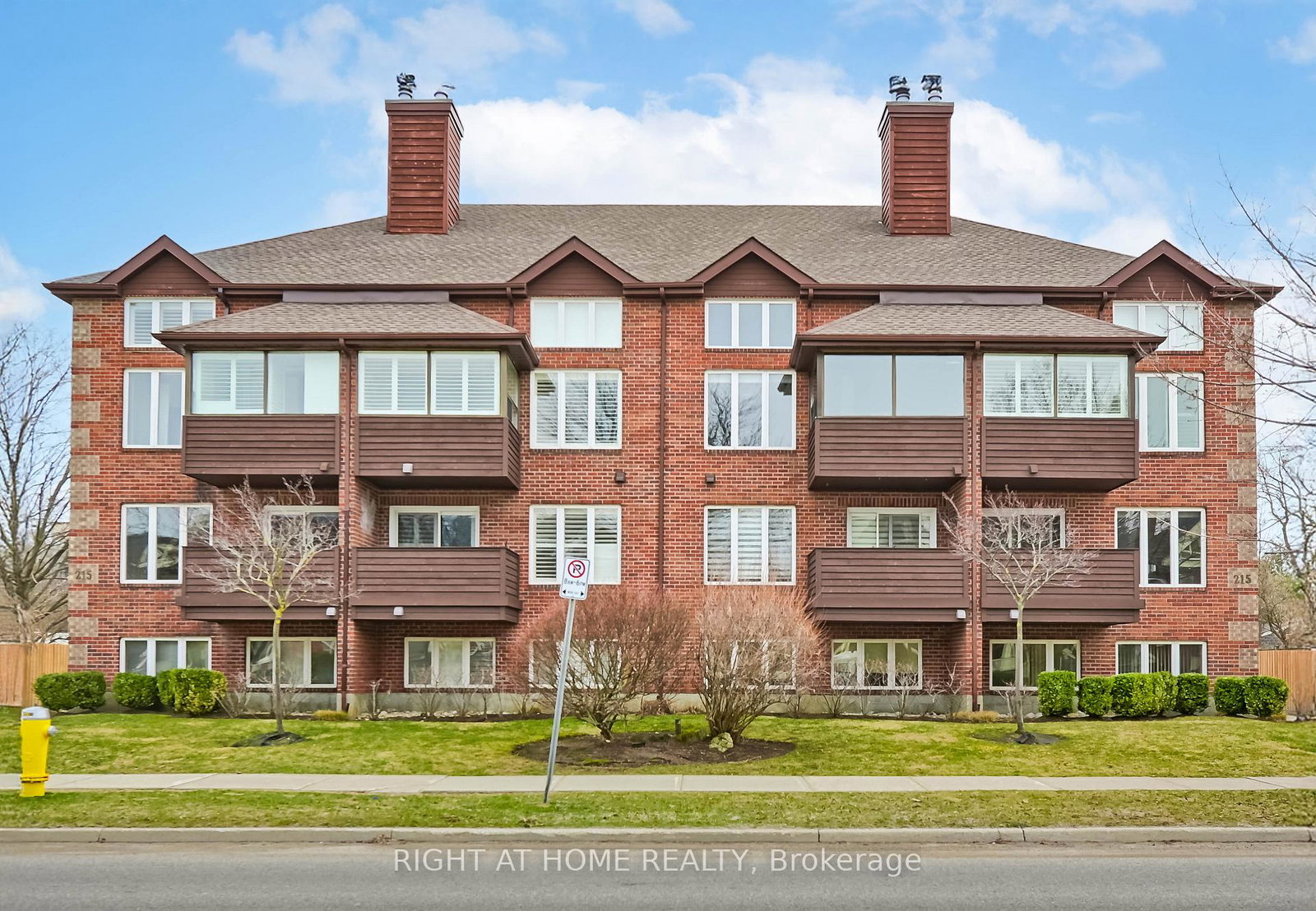 215-pine-street-collingwood-ontario-s12802362