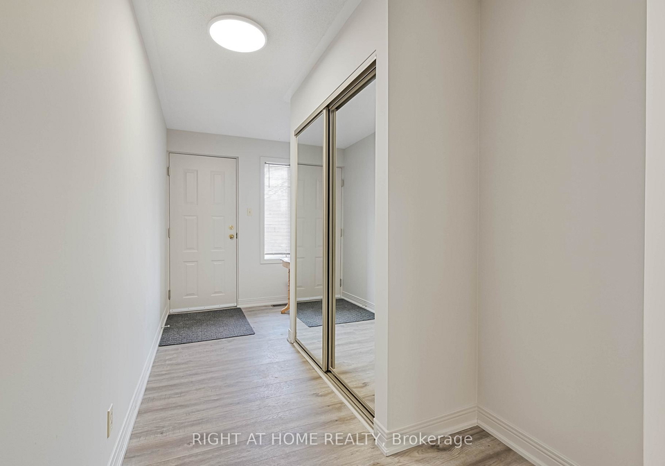 215-pine-street-collingwood-ontario-s12802362