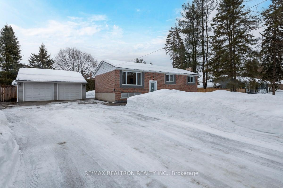 1203-st-vincent-street-springwater-ontario-s12802476