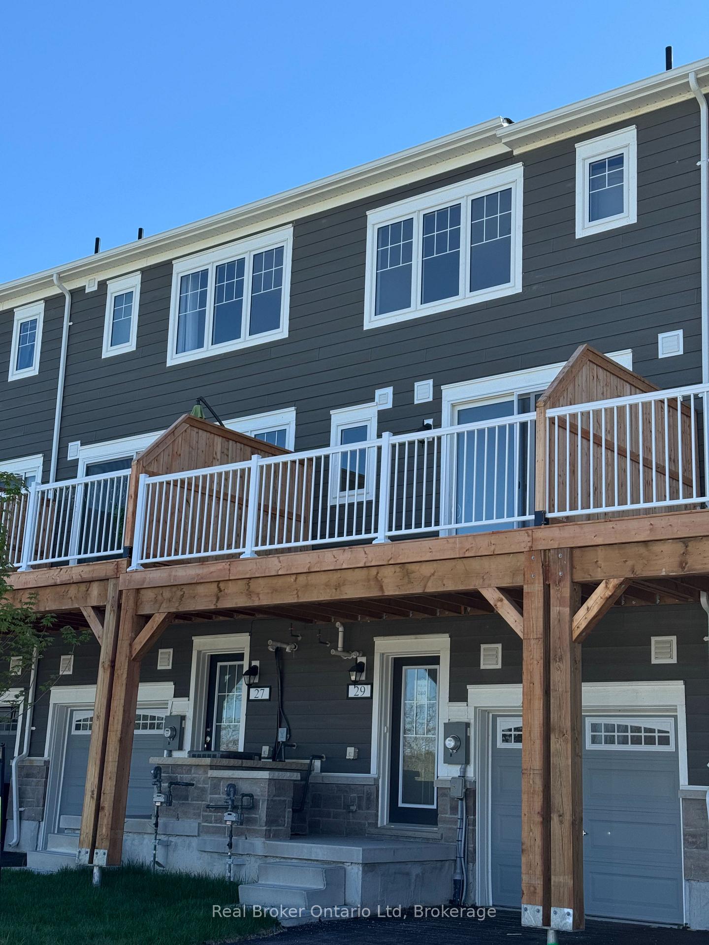 29-sama-way-wasaga-beach-ontario-s12804434