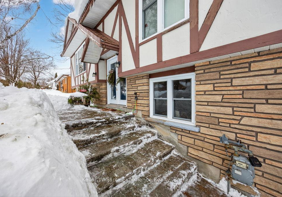 2060-avery-lane-severn-ontario-s12806774