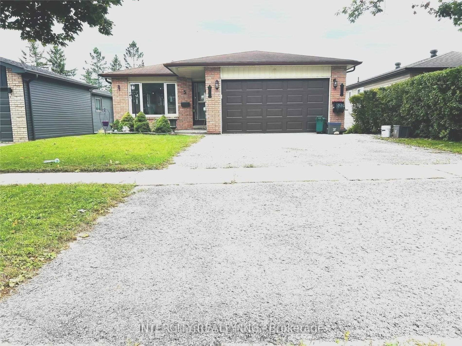 5-browning-trail-n-barrie-ontario-s12807724
