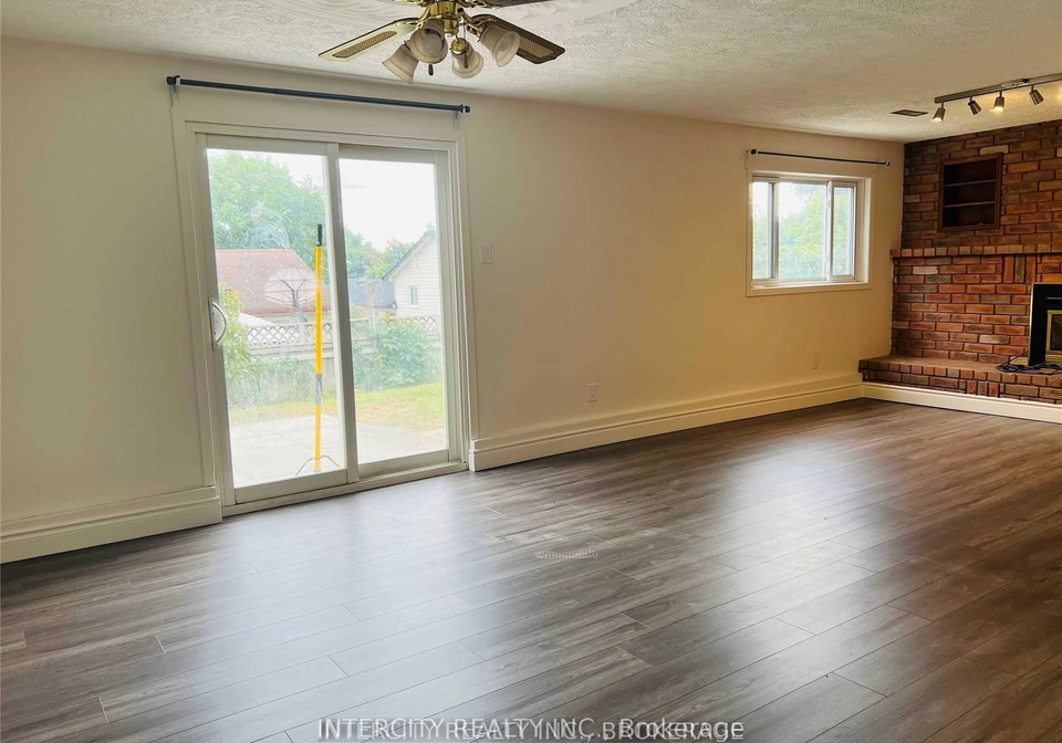 5-browning-trail-n-barrie-ontario-s12807724