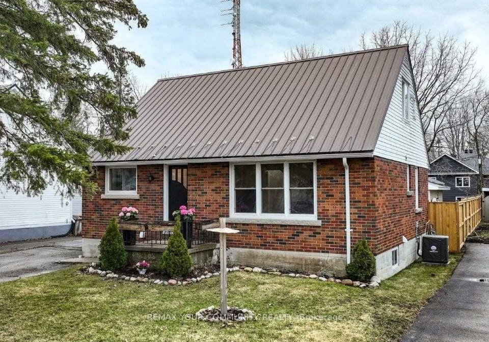 17-champlain-street-se-orillia-ontario-s12811078