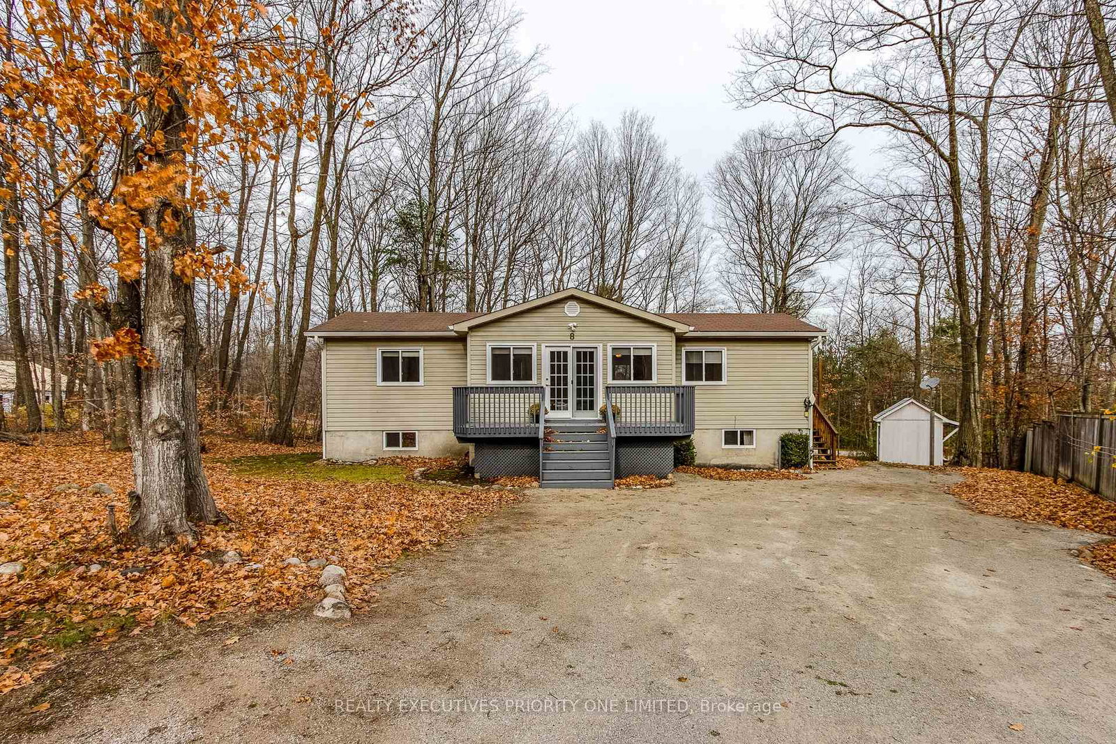 8-musquake-court-tiny-ontario-s12811862