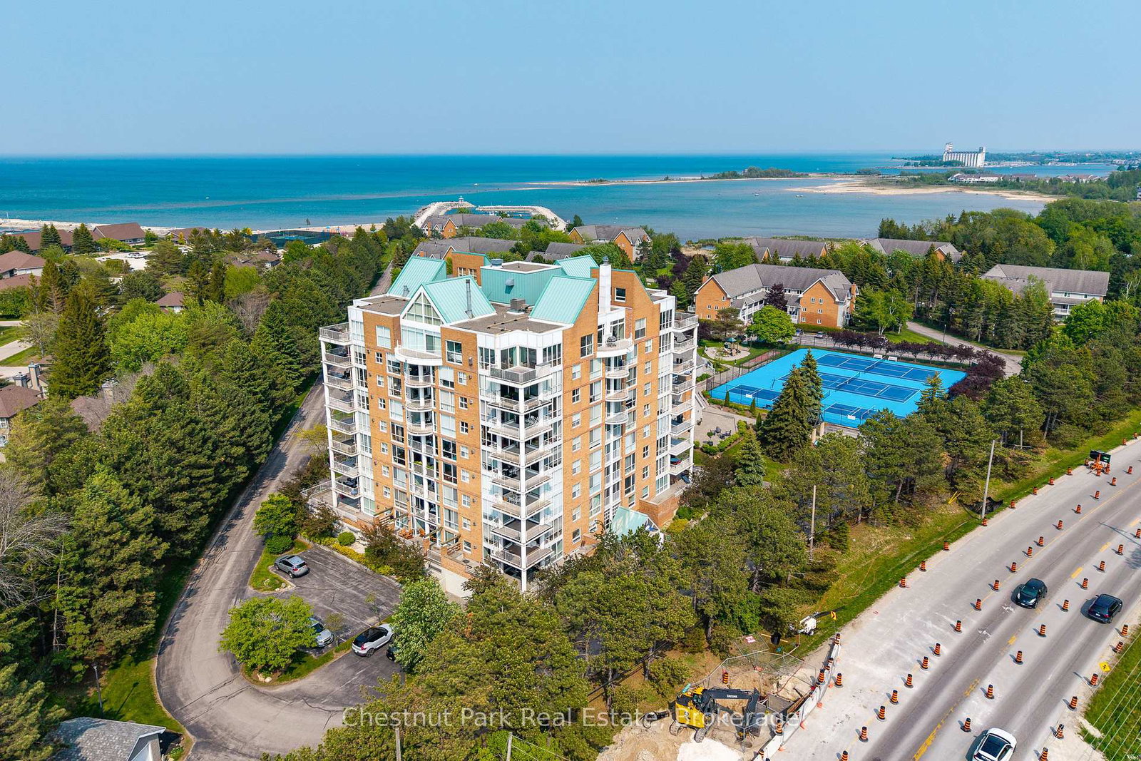 24-ramblings-way-collingwood-ontario-s12812282