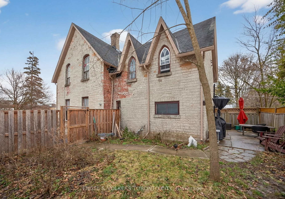 64-high-street-barrie-ontario-s12812640