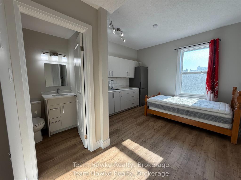 521-bay-street-midland-ontario-s12812756
